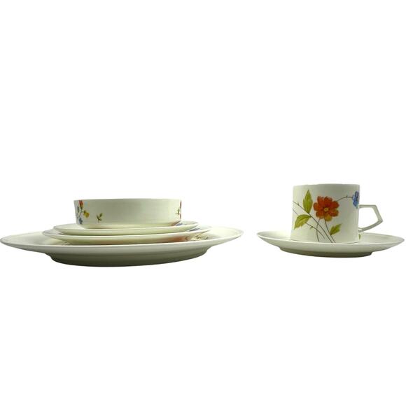 Mikasa Bone China Japan 1974-1996 Retired 'Just Flowers' 6-PC Place Setting - Picture 12 of 13